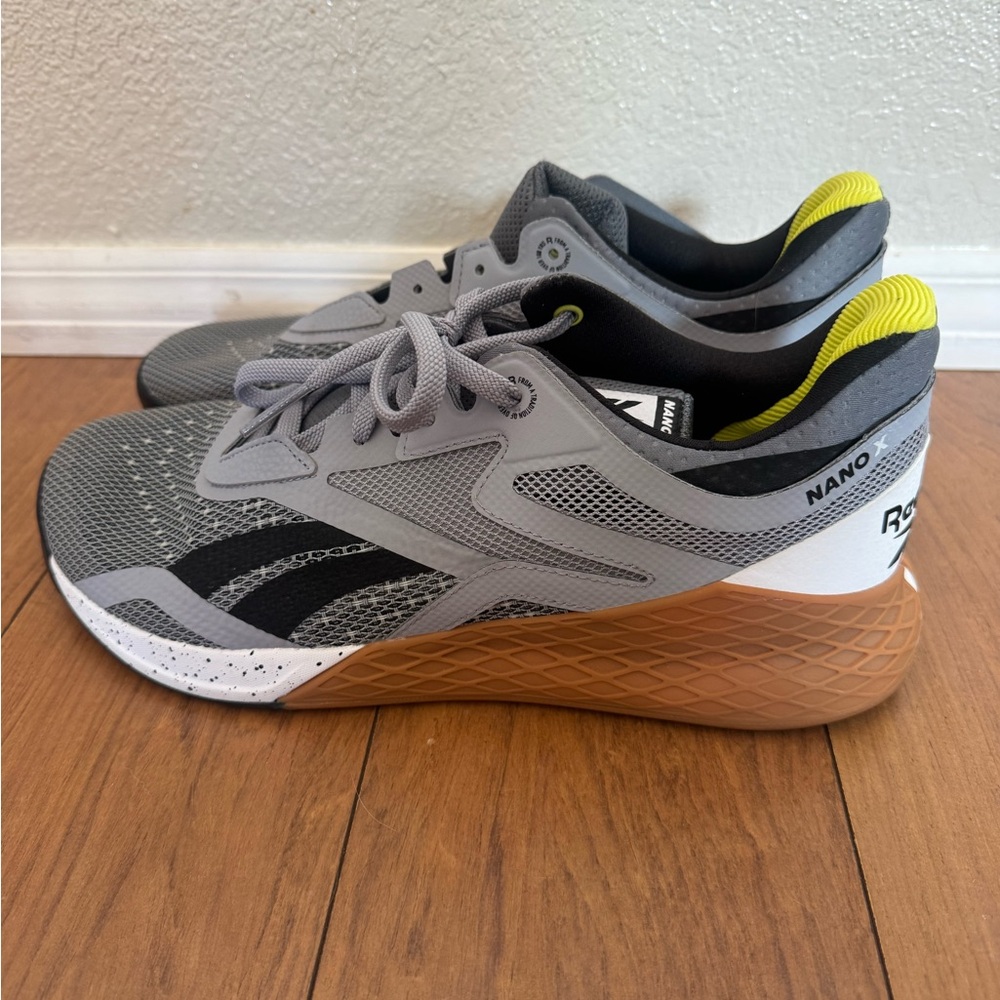 Men’s Reebok shoes